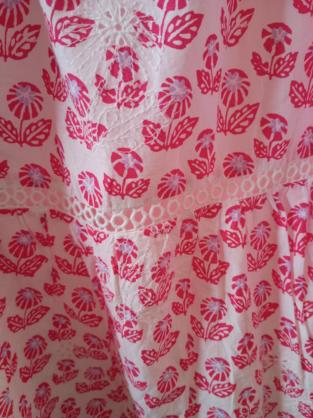 ROLLER RABBIT x Target Women’s White and Red Floral Tiered Maxi Dress - Picture 8 of 14